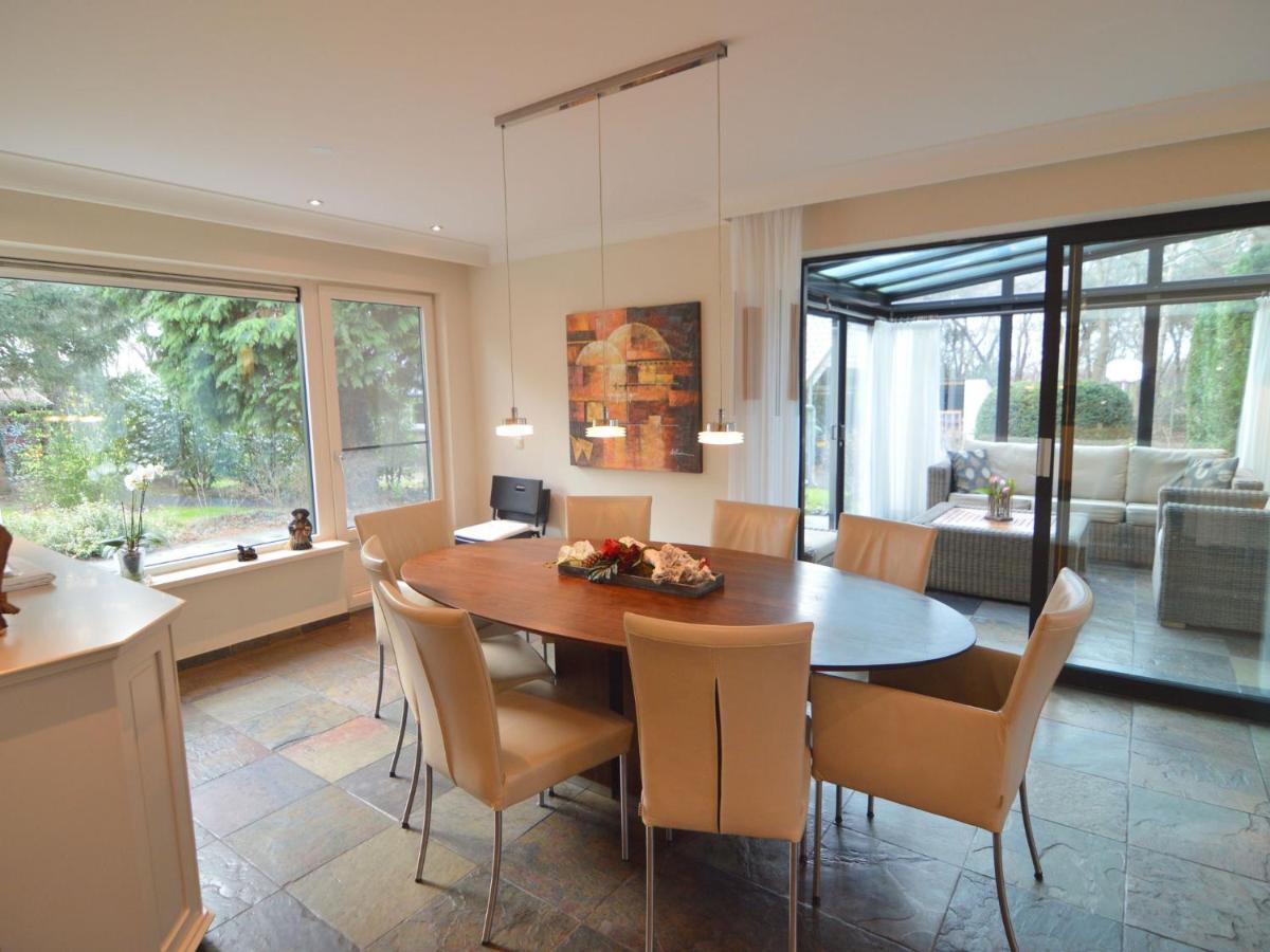 Stunning Villa In Venhorst With Sauna Экстерьер фото