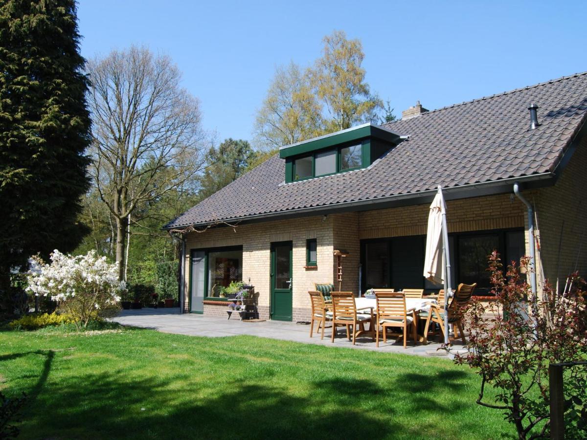 Stunning Villa In Venhorst With Sauna Экстерьер фото